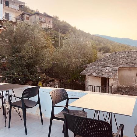 Vila Eri Gjirokaster Bagian luar foto