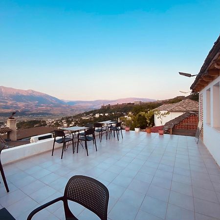 Vila Eri Gjirokaster Bagian luar foto