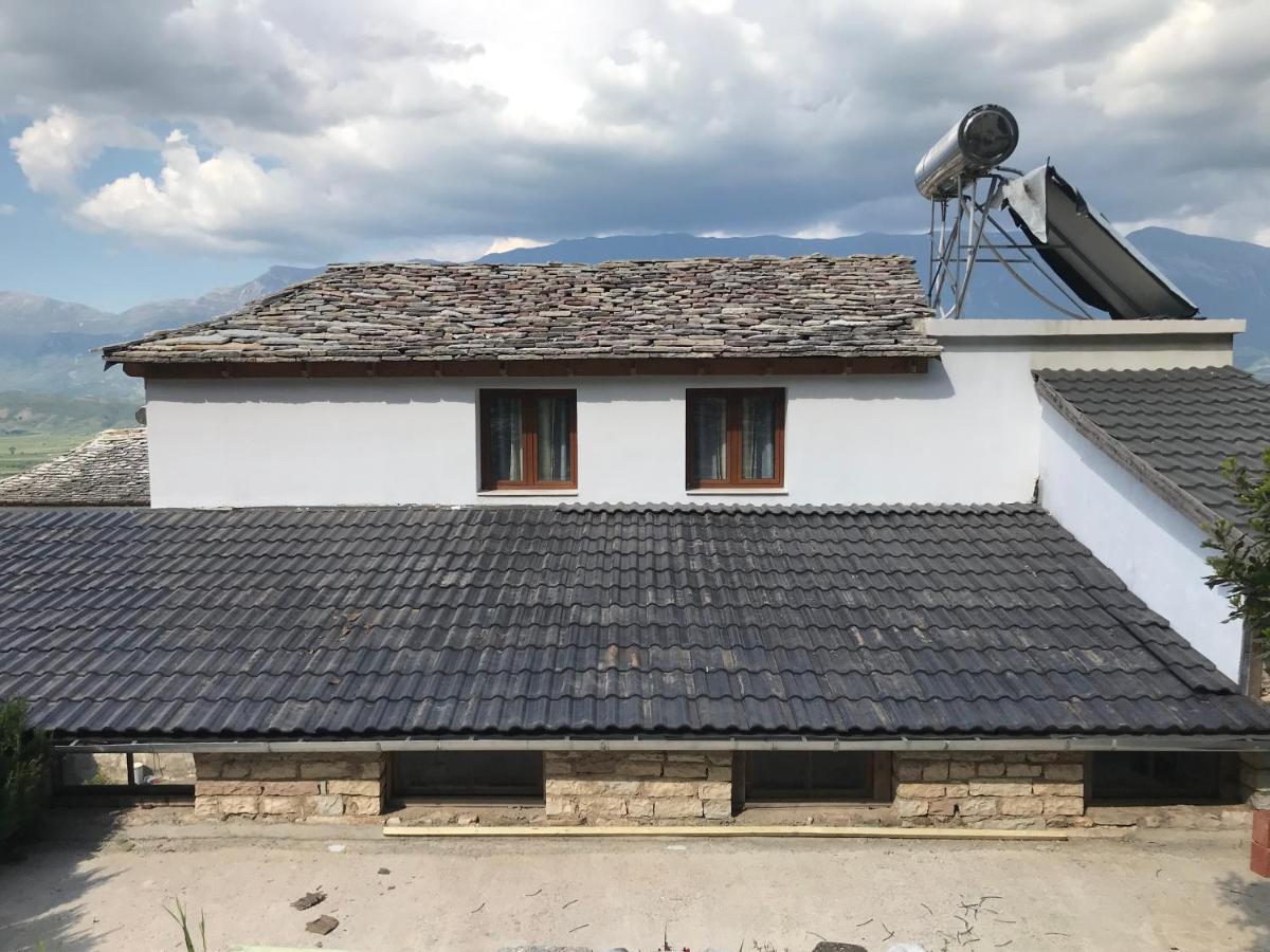Vila Eri Gjirokaster Bagian luar foto