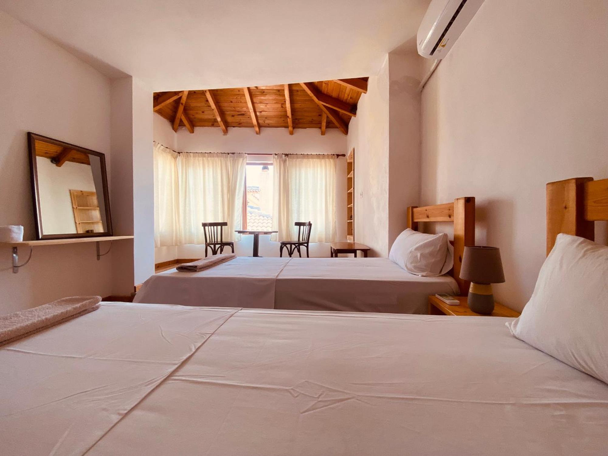Vila Eri Gjirokaster Bagian luar foto